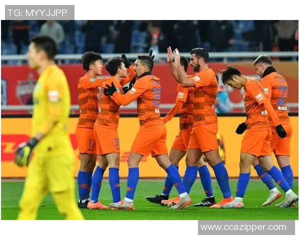 山东鲁能迎战日本球队期待精彩对决展现中日足球魅力与激情 山东鲁能迎战日本球队期待精彩对决展现中日足球魅力与激情